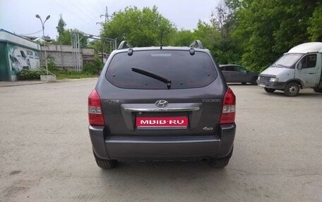 Hyundai Tucson III, 2008 год, 885 000 рублей, 1 фотография