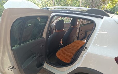 Renault Sandero II рестайлинг, 2021 год, 1 350 000 рублей, 10 фотография