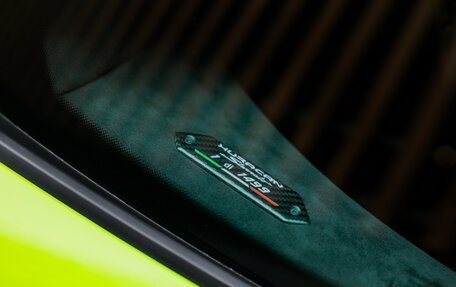 Lamborghini Huracán, 2024 год, 45 000 000 рублей, 5 фотография
