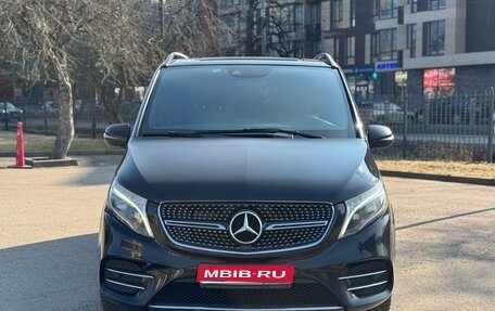 Mercedes-Benz V-Класс, 2017 год, 5 200 000 рублей, 1 фотография