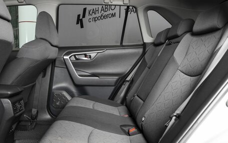 Toyota RAV4, 2019 год, 2 600 000 рублей, 17 фотография