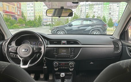 KIA Rio IV, 2017 год, 1 300 000 рублей, 5 фотография