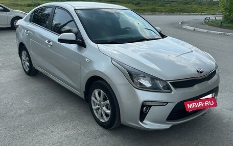 KIA Rio IV, 2017 год, 1 300 000 рублей, 3 фотография