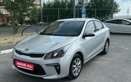 KIA Rio IV, 2017 год, 1 300 000 рублей, 2 фотография