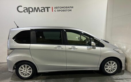 Honda Freed I, 2015 год, 1 250 000 рублей, 8 фотография
