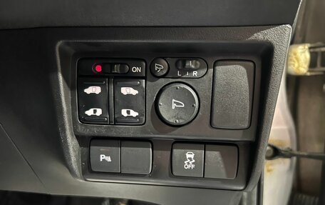Honda Freed I, 2015 год, 1 250 000 рублей, 30 фотография