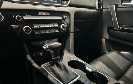 KIA Sportage IV рестайлинг, 2020 год, 2 399 000 рублей, 18 фотография