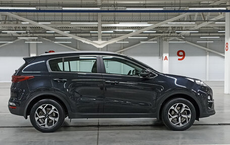 KIA Sportage IV рестайлинг, 2018 год, 2 150 000 рублей, 4 фотография