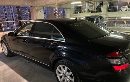 Mercedes-Benz S-Класс, 2008 год, 1 350 000 рублей, 23 фотография