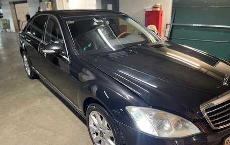 Mercedes-Benz S-Класс, 2008 год, 1 350 000 рублей, 29 фотография