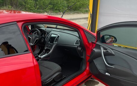 Opel Astra J, 2012 год, 780 000 рублей, 2 фотография