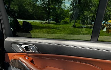 BMW X7, 2021 год, 10 500 000 рублей, 2 фотография