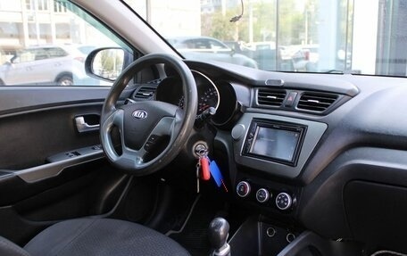 KIA Rio III рестайлинг, 2015 год, 600 000 рублей, 9 фотография