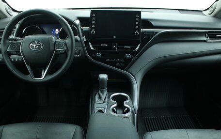 Toyota Camry, 2022 год, 3 966 000 рублей, 15 фотография