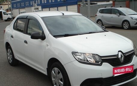 Renault Logan II, 2016 год, 580 000 рублей, 3 фотография