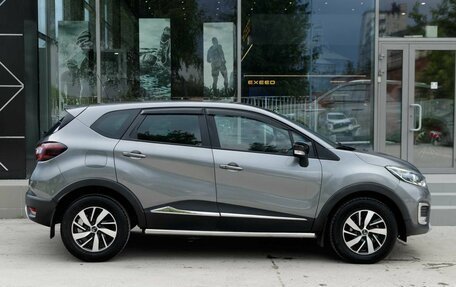 Renault Kaptur I рестайлинг, 2018 год, 1 600 000 рублей, 4 фотография