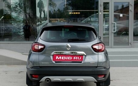 Renault Kaptur I рестайлинг, 2018 год, 1 600 000 рублей, 6 фотография