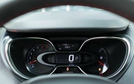 Renault Kaptur I рестайлинг, 2018 год, 1 600 000 рублей, 13 фотография