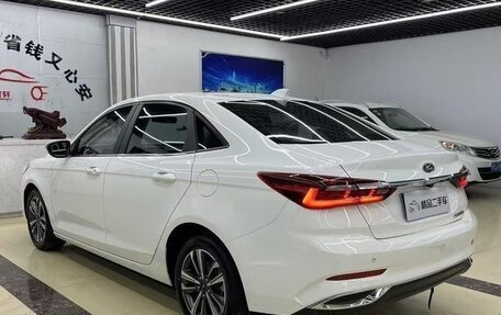 Ford Escort, 2022 год, 1 100 000 рублей, 6 фотография