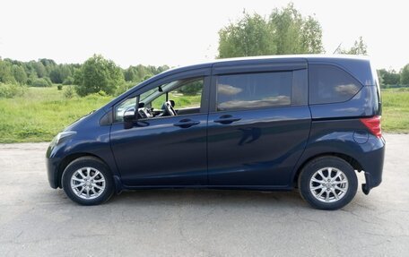 Honda Freed I, 2009 год, 890 000 рублей, 7 фотография