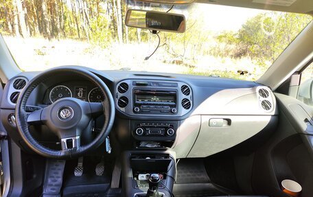 Volkswagen Tiguan I, 2011 год, 1 320 000 рублей, 18 фотография