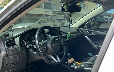 Mazda 6, 2017 год, 2 290 000 рублей, 10 фотография