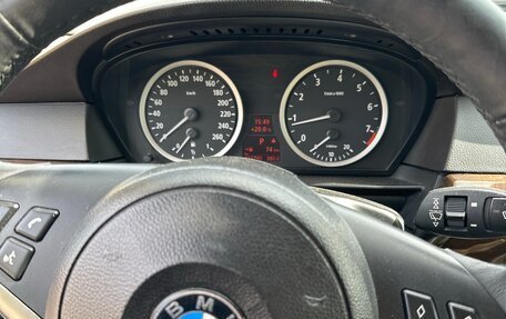 BMW 5 серия, 2006 год, 900 000 рублей, 7 фотография