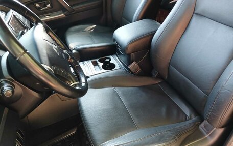 Mitsubishi Pajero IV, 2012 год, 2 475 000 рублей, 12 фотография