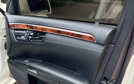 Mercedes-Benz S-Класс, 2006 год, 1 500 000 рублей, 18 фотография