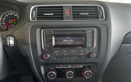 Volkswagen Jetta VI, 2013 год, 1 100 000 рублей, 9 фотография