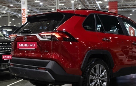 Toyota RAV4, 2021 год, 3 336 898 рублей, 8 фотография