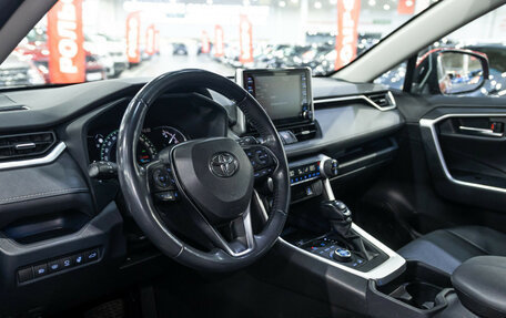 Toyota RAV4, 2021 год, 3 336 898 рублей, 22 фотография