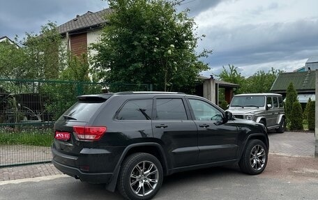Jeep Grand Cherokee, 2012 год, 2 000 000 рублей, 1 фотография