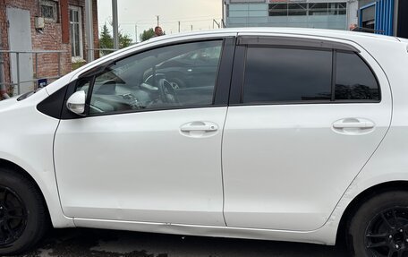 Toyota Vitz, 2009 год, 650 000 рублей, 3 фотография