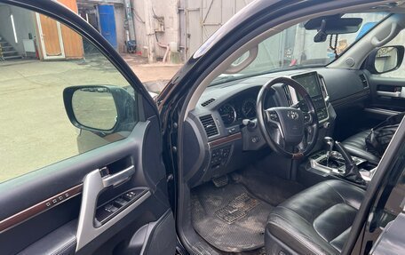 Toyota Land Cruiser 200, 2019 год, 7 500 000 рублей, 3 фотография