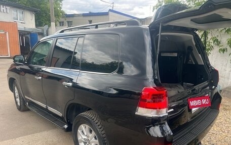 Toyota Land Cruiser 200, 2019 год, 7 500 000 рублей, 6 фотография