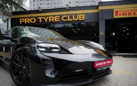 Porsche Taycan I, 2023 год, 13 900 000 рублей, 3 фотография