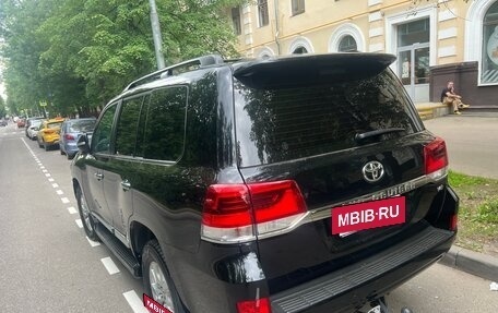 Toyota Land Cruiser 200, 2019 год, 7 500 000 рублей, 9 фотография