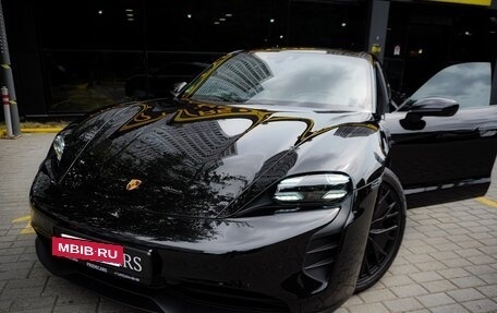 Porsche Taycan I, 2023 год, 13 900 000 рублей, 7 фотография