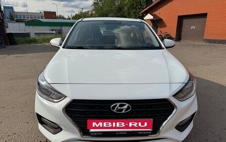 Hyundai Solaris II рестайлинг, 2019 год, 1 380 000 рублей, 2 фотография