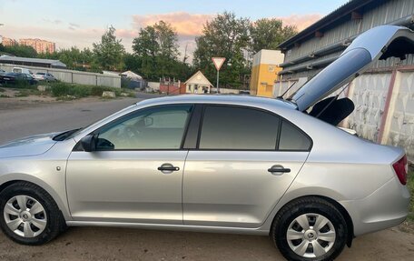 Skoda Rapid I, 2015 год, 870 000 рублей, 2 фотография