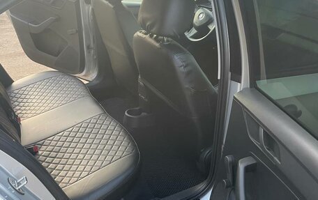 Skoda Rapid I, 2015 год, 870 000 рублей, 11 фотография