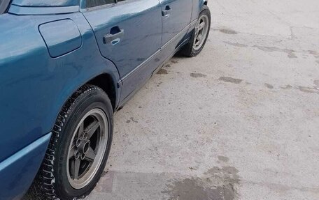 Mercedes-Benz W124, 1987 год, 180 000 рублей, 7 фотография