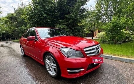 Mercedes-Benz C-Класс, 2011 год, 1 300 000 рублей, 2 фотография