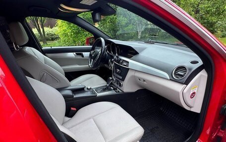 Mercedes-Benz C-Класс, 2011 год, 1 300 000 рублей, 5 фотография