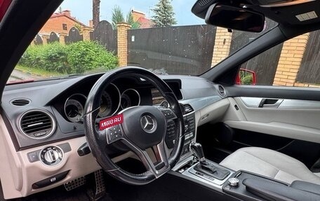 Mercedes-Benz C-Класс, 2011 год, 1 300 000 рублей, 4 фотография