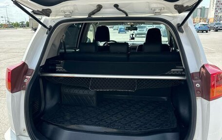 Toyota RAV4, 2013 год, 1 770 000 рублей, 5 фотография