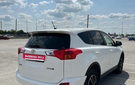 Toyota RAV4, 2013 год, 1 770 000 рублей, 4 фотография