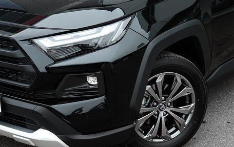 Toyota RAV4, 2024 год, 3 750 000 рублей, 5 фотография