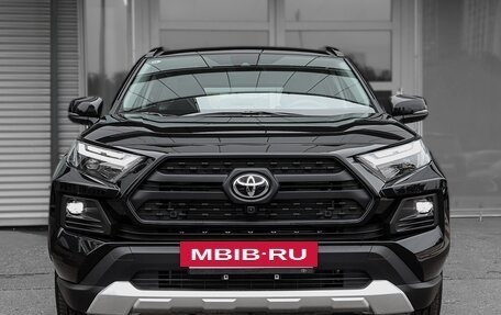 Toyota RAV4, 2024 год, 3 750 000 рублей, 3 фотография